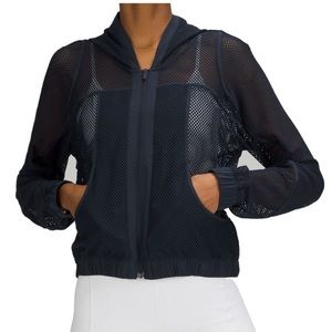 LULULEMON WOMEN RELAXED FIT MESH JACKET